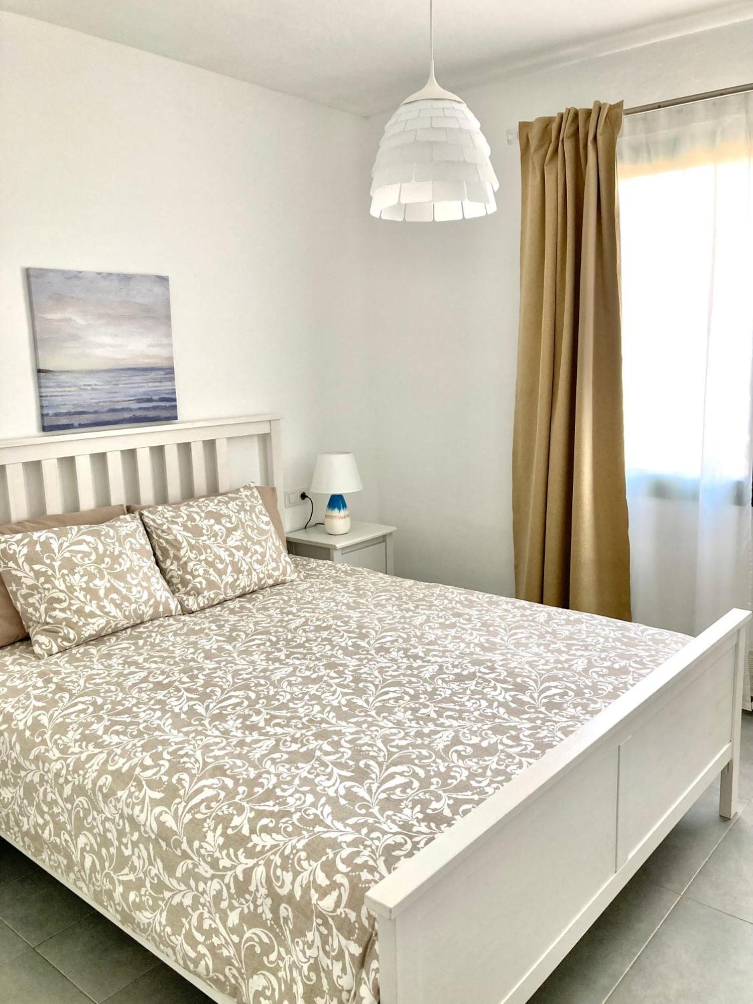 Ground Floor Apartment With Pool, Next To The Beach Costa Teguise Eksteriør billede