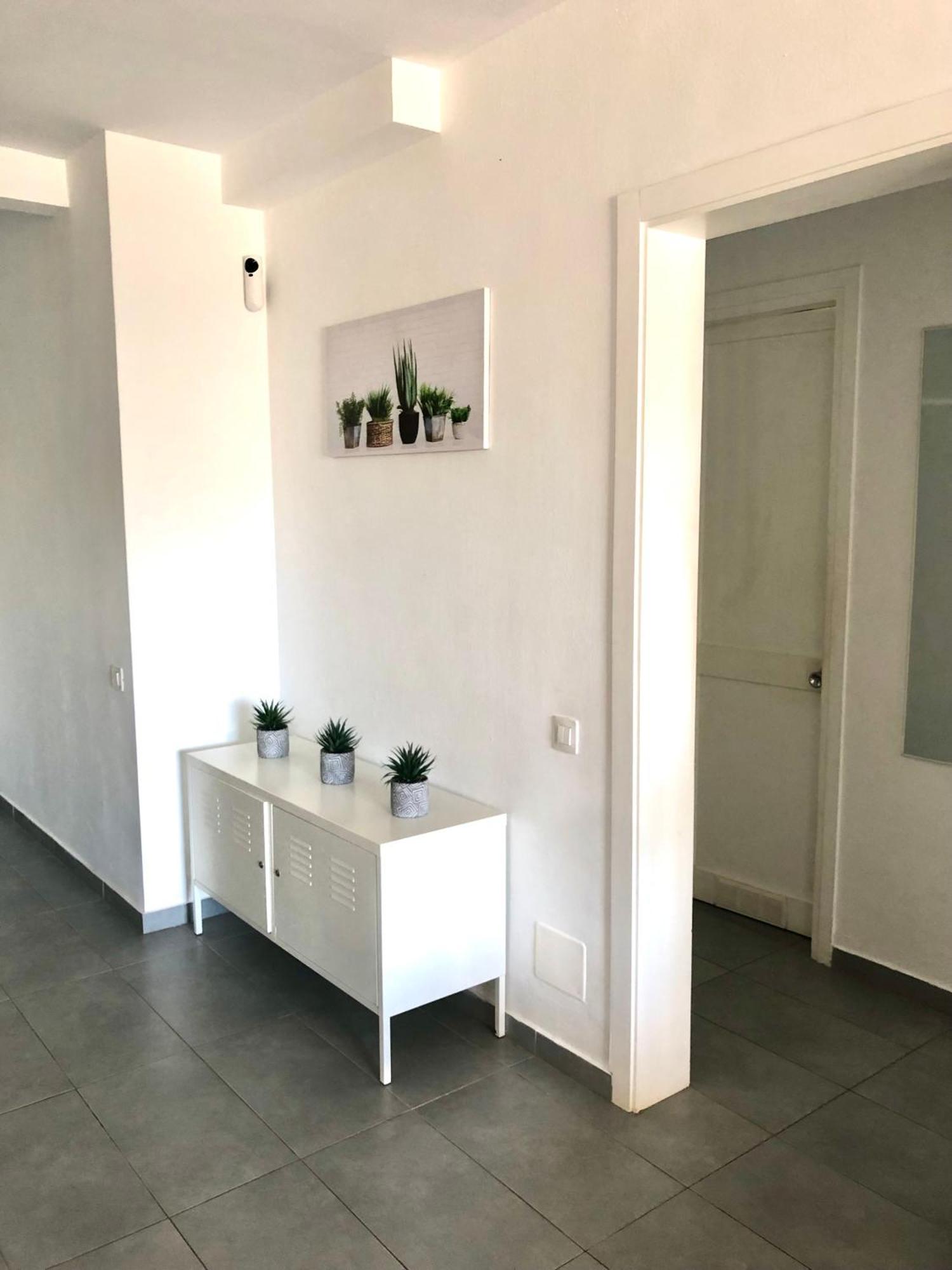 Ground Floor Apartment With Pool, Next To The Beach Costa Teguise Eksteriør billede